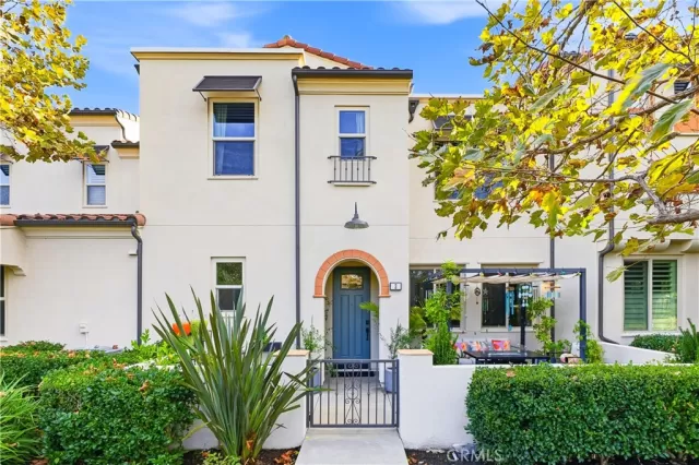 MLS: OC25262963 Condo For Sale