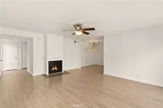 Photo #4: OC25263249 Listing 