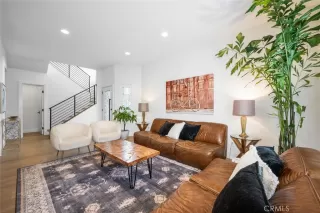 Photo #3: OC25263361 Listing 