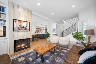 Photo #4: OC25263361 Listing 