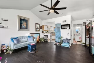 Photo #6: OC25263675 Listing 