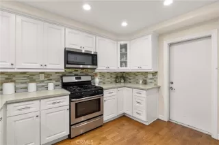 Photo #3: OC25263913 Listing 