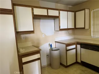 Photo #5: OC25263922 Listing 