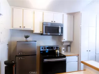 Photo #2: OC25263951 Listing 