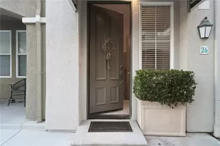 Photo #3: OC25264418 Listing 