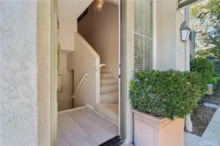 Photo #4: OC25264418 Listing 