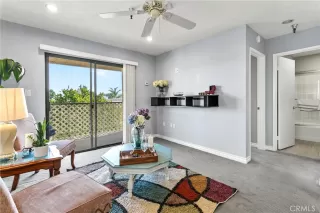 Photo #4: OC25264630 Listing