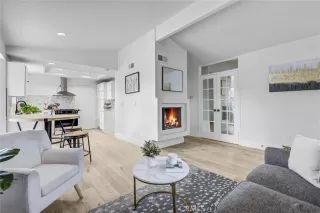 Photo #4: OC25264797 Listing 