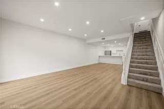 Photo #6: OC25265069 Listing 