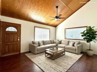 Photo #3: OC25265087 Listing 