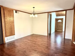 Photo #6: OC25265087 Listing 