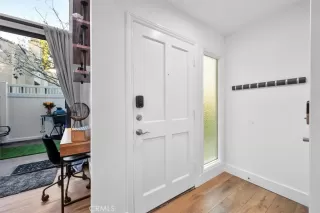 Photo #4: OC25265480 Listing 