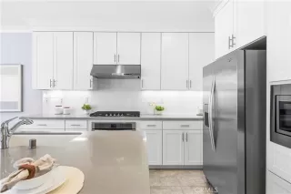 Photo #6: OC25265490 Listing 