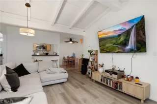 Photo #2: OC25265498 Listing 