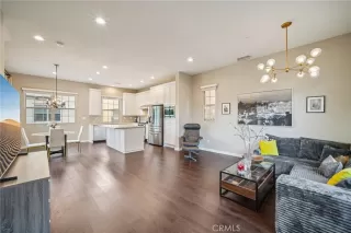 Photo #4: OC25265784 Listing 