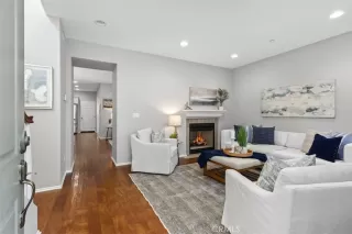 Photo #3: OC25265982 Listing 