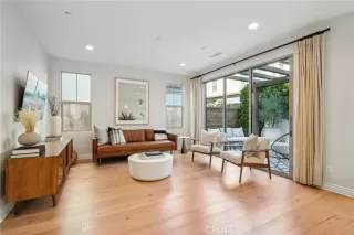 Photo #1: OC25266186 Listing 