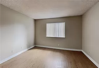 Photo #6: OC25266313 Listing 