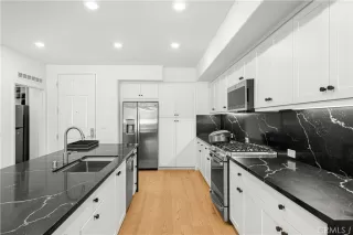 Photo #4: OC25266626 Listing 