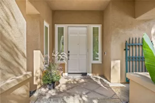 Photo #4: OC25267532 Listing