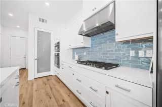 Photo #5: OC25267709 Listing