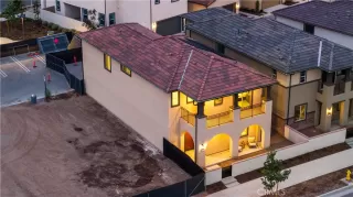 Photo #2: OC25267729 Listing 