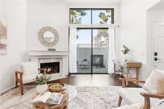 Photo #4: OC25269061 Listing