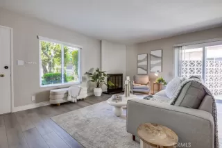 Photo #2: OC25269164 Listing 