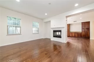 Photo #3: OC25269357 Listing 