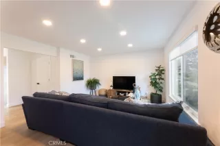 Photo #6: OC25270007 Listing 