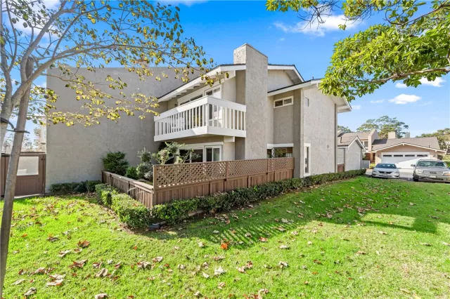 MLS: OC25270087 Condo For Sale