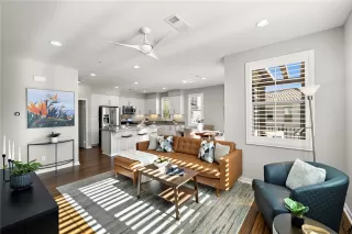 Photo #2: OC25270172 Listing 