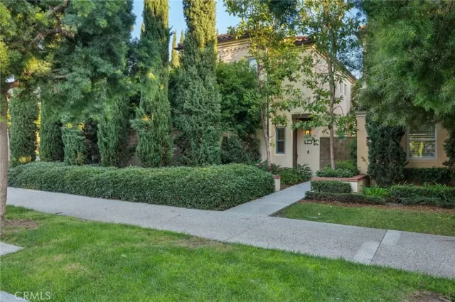 MLS: OC25270244 Condo For Sale