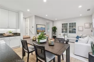 Photo #4: OC25270244 Listing 