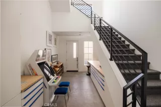 Photo #5: OC25270752 Listing 