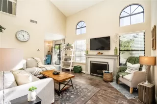 Photo #6: OC25271145 Listing