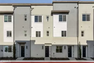 Photo #1: OC25271415 Listing 