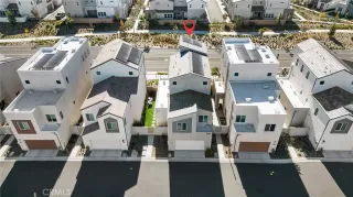 Photo #4: OC25271496 Listing 