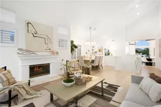 Photo #2: OC25271545 Listing 