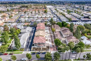 Photo #5: OC25271669 Listing 