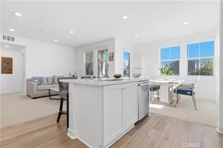 Photo #2: OC25271677 Listing