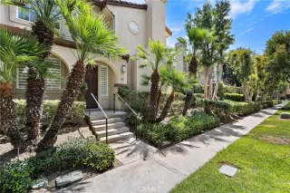 More Details about MLS # OC25271715 : 82 ROSENBLUM