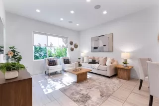 Photo #1: OC25272074 Listing