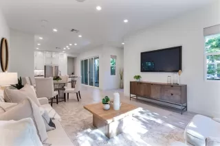 Photo #3: OC25272074 Listing