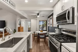 Photo #4: OC25272140 Listing