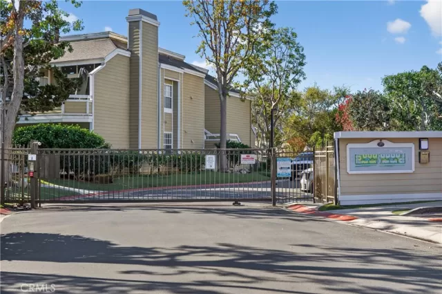 MLS: OC25272176 Condo For Sale