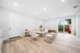 Photo #3: OC25272346 Listing