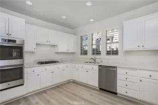 Photo #5: OC25272546 Listing 