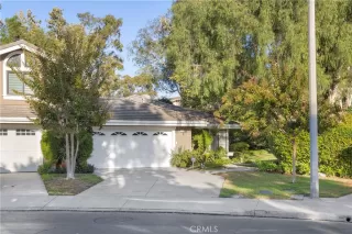 Photo #1: OC25273184 Listing