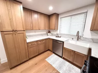 Photo #2: OC25273388 Listing